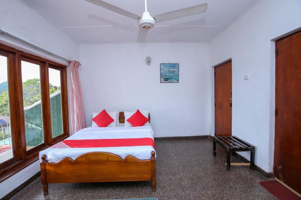 Oyo 436 Sandakelum Tourist Guest House Kandy Extérieur photo