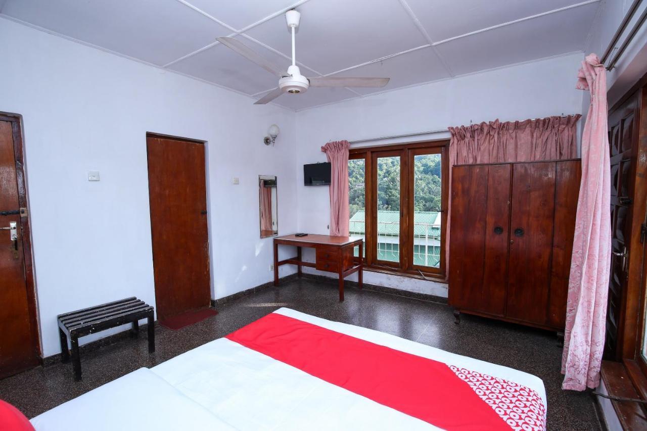 Oyo 436 Sandakelum Tourist Guest House Kandy Extérieur photo